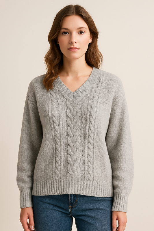 Amira Damen Strickpullover – Edler Cable-Knit in Hellgrau